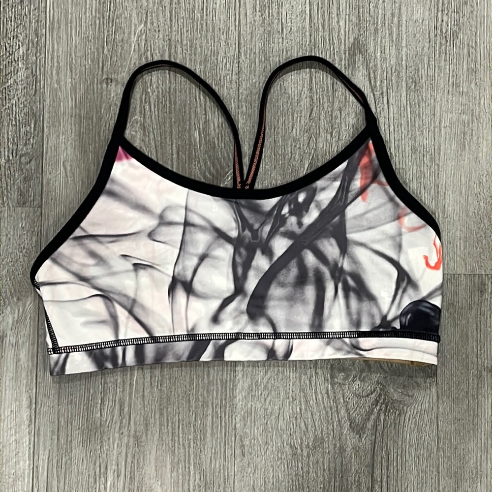 Lululemon “Unicorn Tears” Flow Y Bra, size 8
